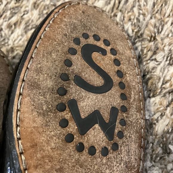 Stuart Weitzman Shiny Black Flats with Silver Accent - Picture 7 of 10